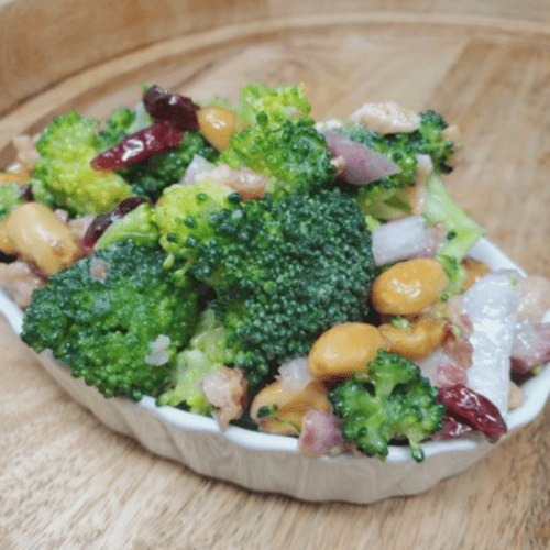 broccoli and bacon salad
